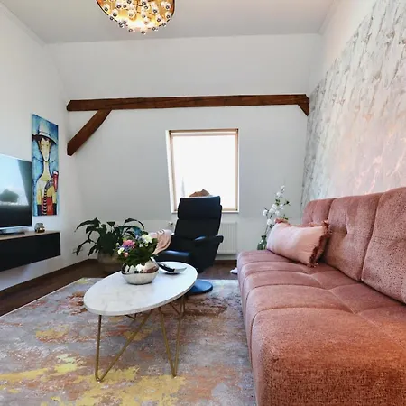 Am Steiger 2 - Direkt Am Erfurter Steigerwald - Vollausstattung - Wlan - Badewanne Mit Flat - Wasserbett Apartment *