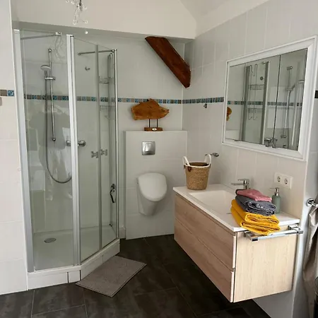 Daire Premium Am Steiger 2 Grosszuegiger Luxus Mit Kamin Und Spabad Am Steigerwald *