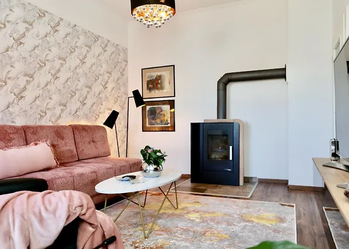 Daire Premium Am Steiger 2 Grosszuegiger Luxus Mit Kamin Und Spabad Am Steigerwald *