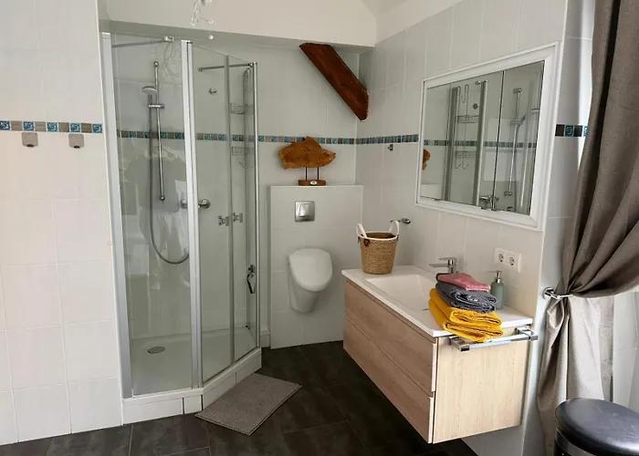 公寓 Premium Am Steiger 2 Grosszuegiger Luxus Mit Kamin Und Spabad Am Steigerwald *