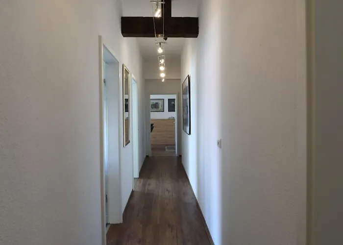 Premium Am Steiger 2 Grosszuegiger Luxus Mit Kamin Und Spabad Am Steigerwald Daire Erfurt